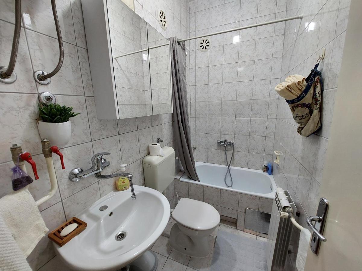 Apartment Honey Free Parking サラエヴォ エクステリア 写真