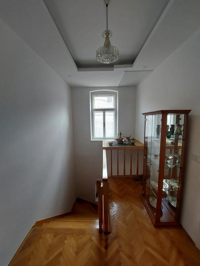 Apartment Honey Free Parking サラエヴォ エクステリア 写真
