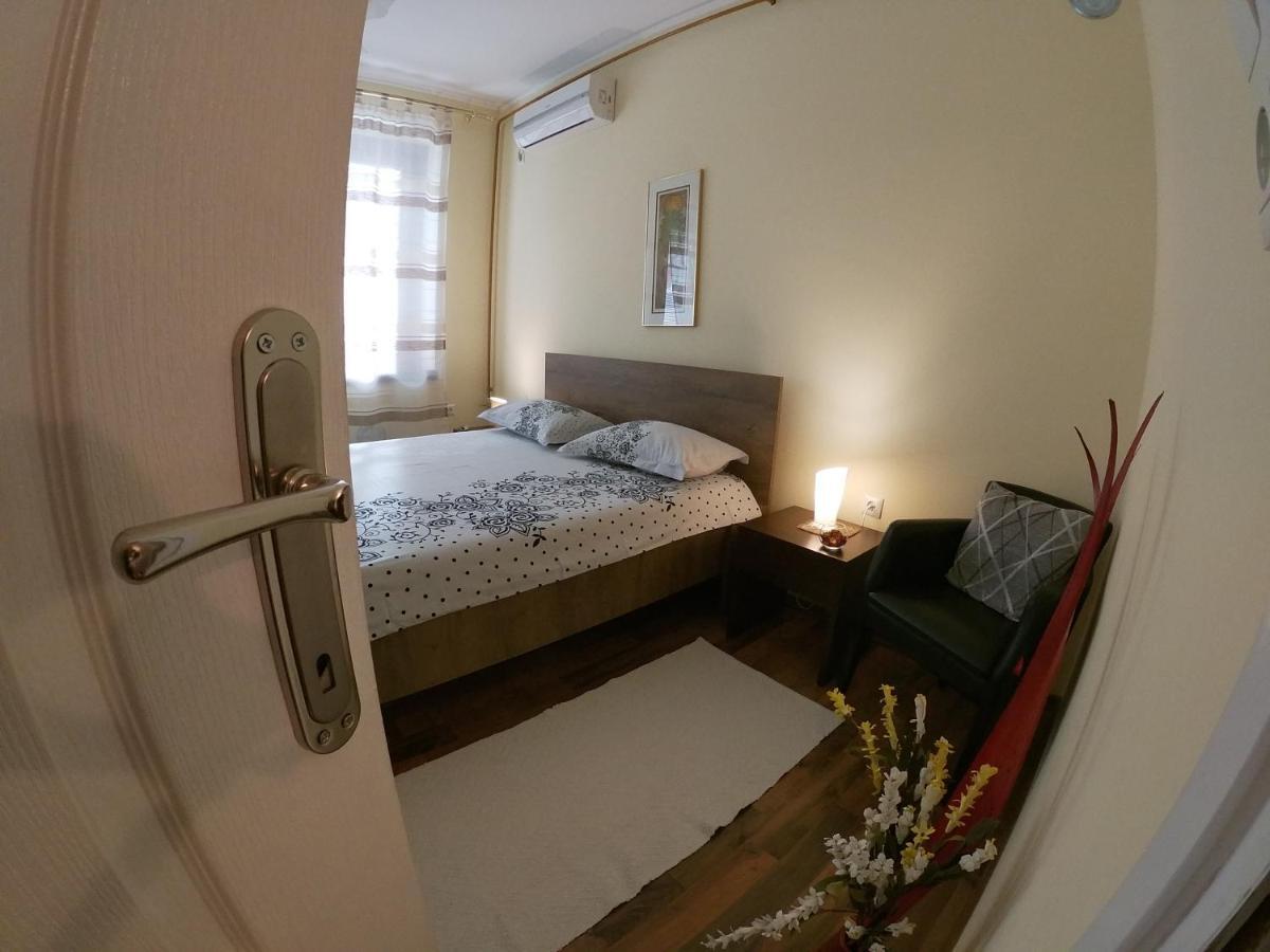 Apartment Honey Free Parking サラエヴォ エクステリア 写真